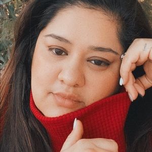 Meet your Posher, Savannah